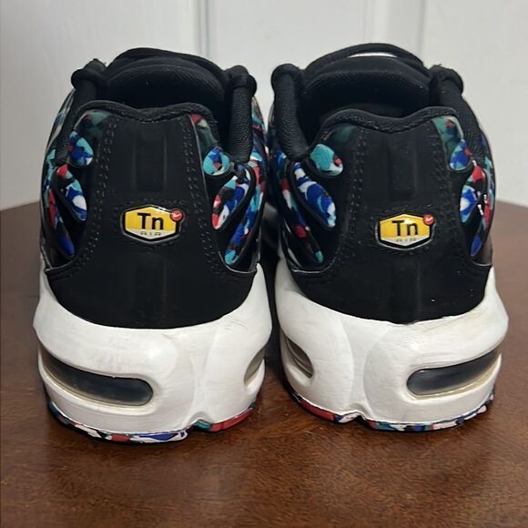 🔥🔥Nike Air Max Plus GS 'Black Hyper Blue CU4623-001 Big Kids Sz 7Y / Women 8.5 - Picture 8 of 13